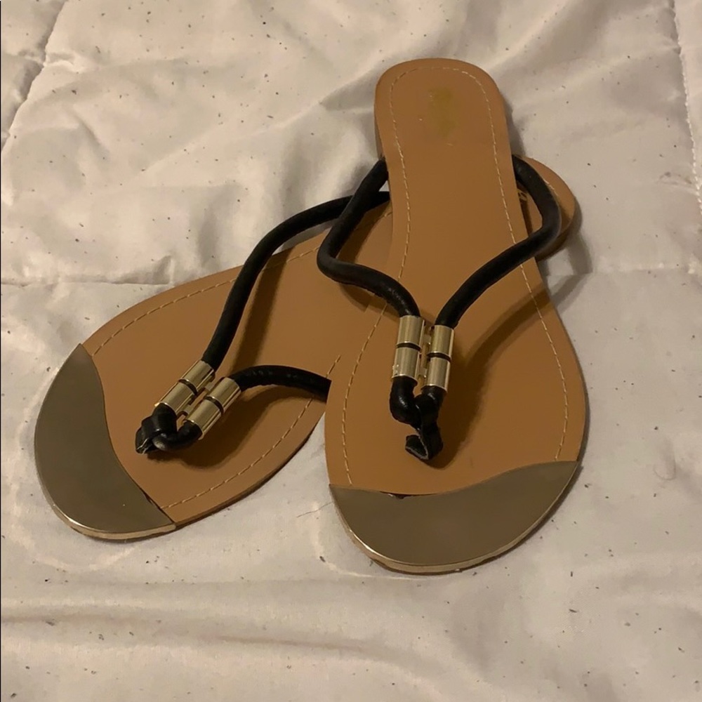 Mission sandals size 5/6